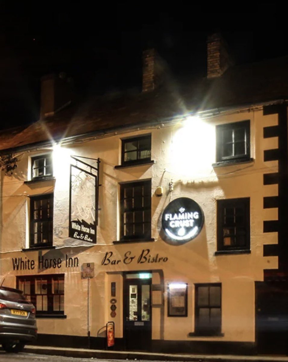 1798Saintfield's tweet image. 🤫 Don’t tell anyone, but we’ve started a wee collaboration with The @WhiteHorseStFld Saintfield.Every ticket for our Sun 19th April tour gets a complimentary glass of Whitewater beer.  Fancy it? Grab your 🎟️ 👉 1798Saintfield.com #LocalBusiness #Collaboration #VisitMourne