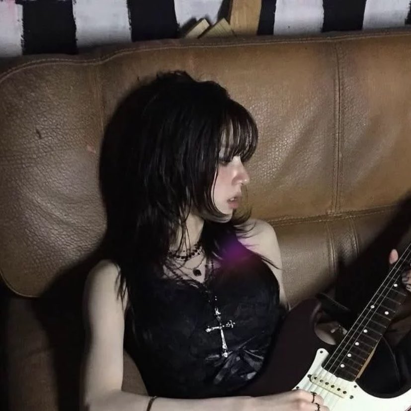 ⋆˙ ♱⃓ akira tweet media