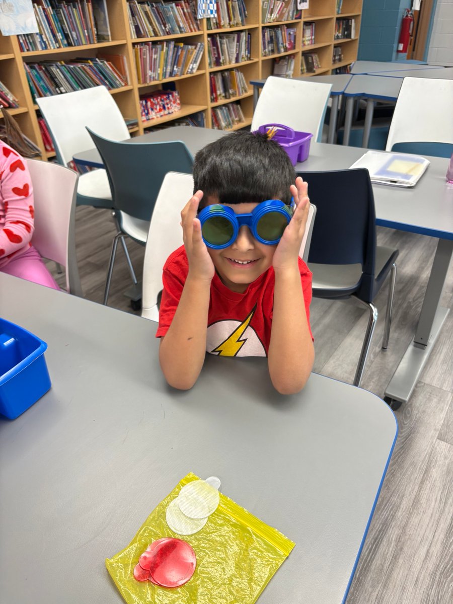 Nancy Schmidt tweet media