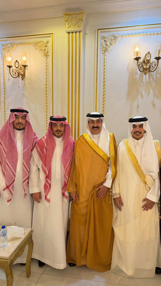 90_khj's tweet photo. "بارك الله لهما وبارك عليهما وجمع بينهما في خير ورزقهما الذرية الصالحة" 
بحضور ومباركة الوالد حفظه الله وجمع من الاحباب تم اليوم الجمعة 27/3/2026 عقد قران الابن أسامة خالد هجاد على ابنة الاستاذ احمد محمد سعدي الغامدي https://t.co/chQSaxpoXV