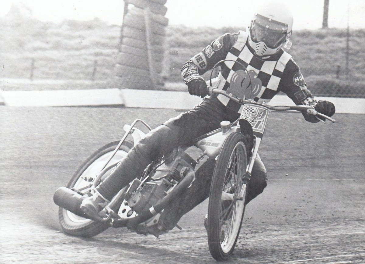 Upright Speedway tweet media