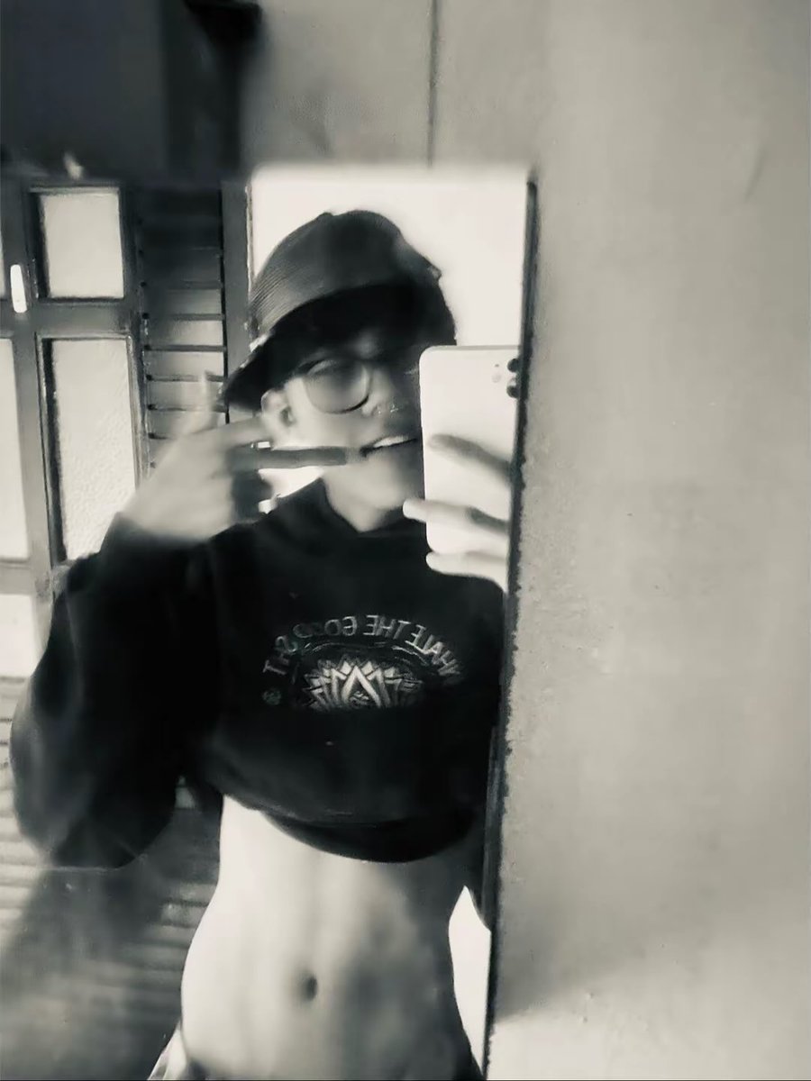 tokitoxx tweet media