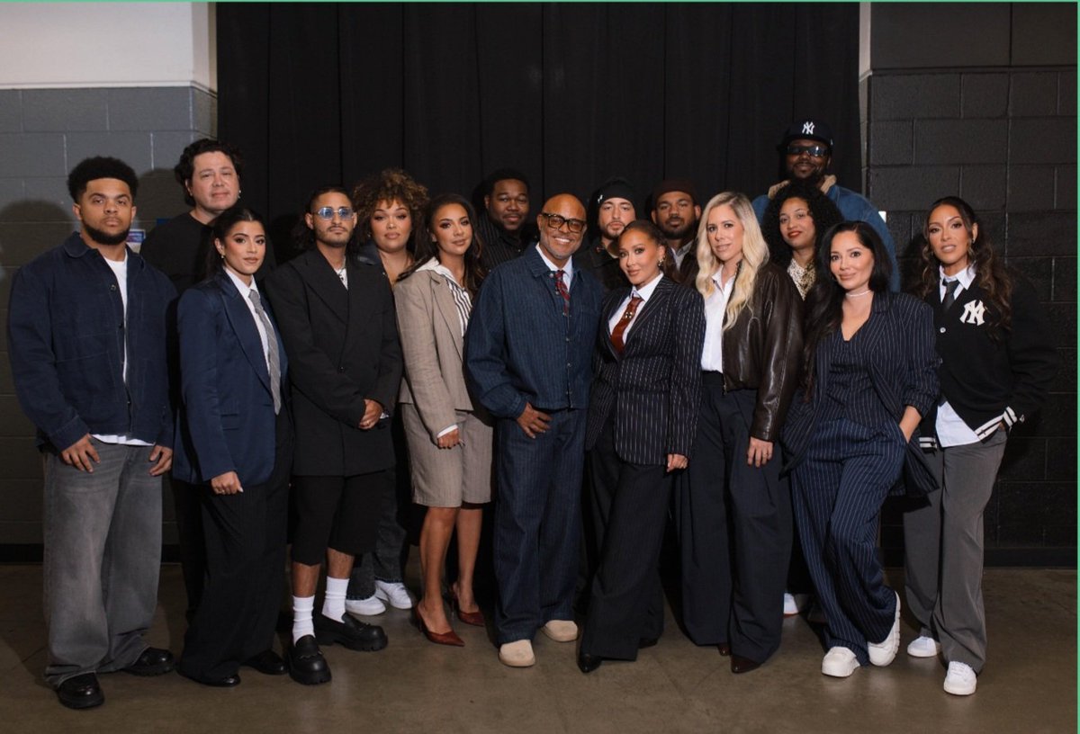 Israel Houghton anuncia magno concierto en el Coliseo de Puerto Rico con “Memorias: Haced esto hasta que Él vuelva”  a celebrarse el viernes, 3 de abril 

<a href="/israelhoughton/">israelhoughton</a> 
<a href="/Cindyroxy/">Cindy Villarraga</a>