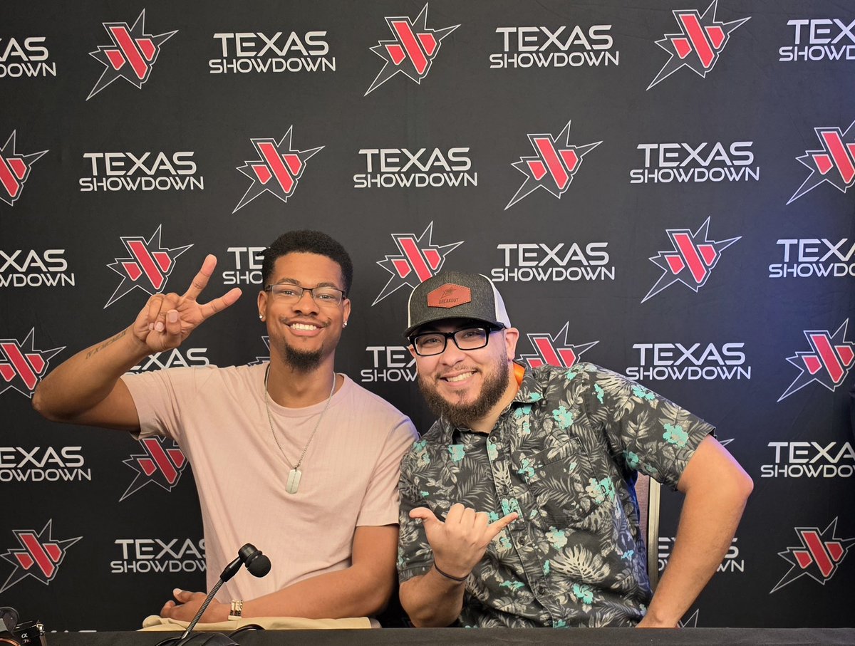 MrLeapFrog - EVO Commentator of the Year? tweet media