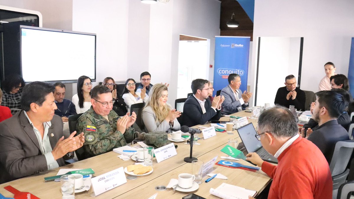 ConQuito tweet media