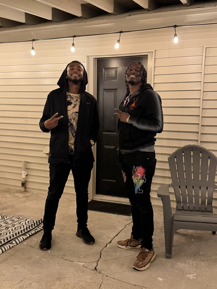 ThatzSmooth803's tweet photo. Trading session in HTX follow paid4trade📈💪🏾🙏🏾 https://t.co/uIWMIv3n4i