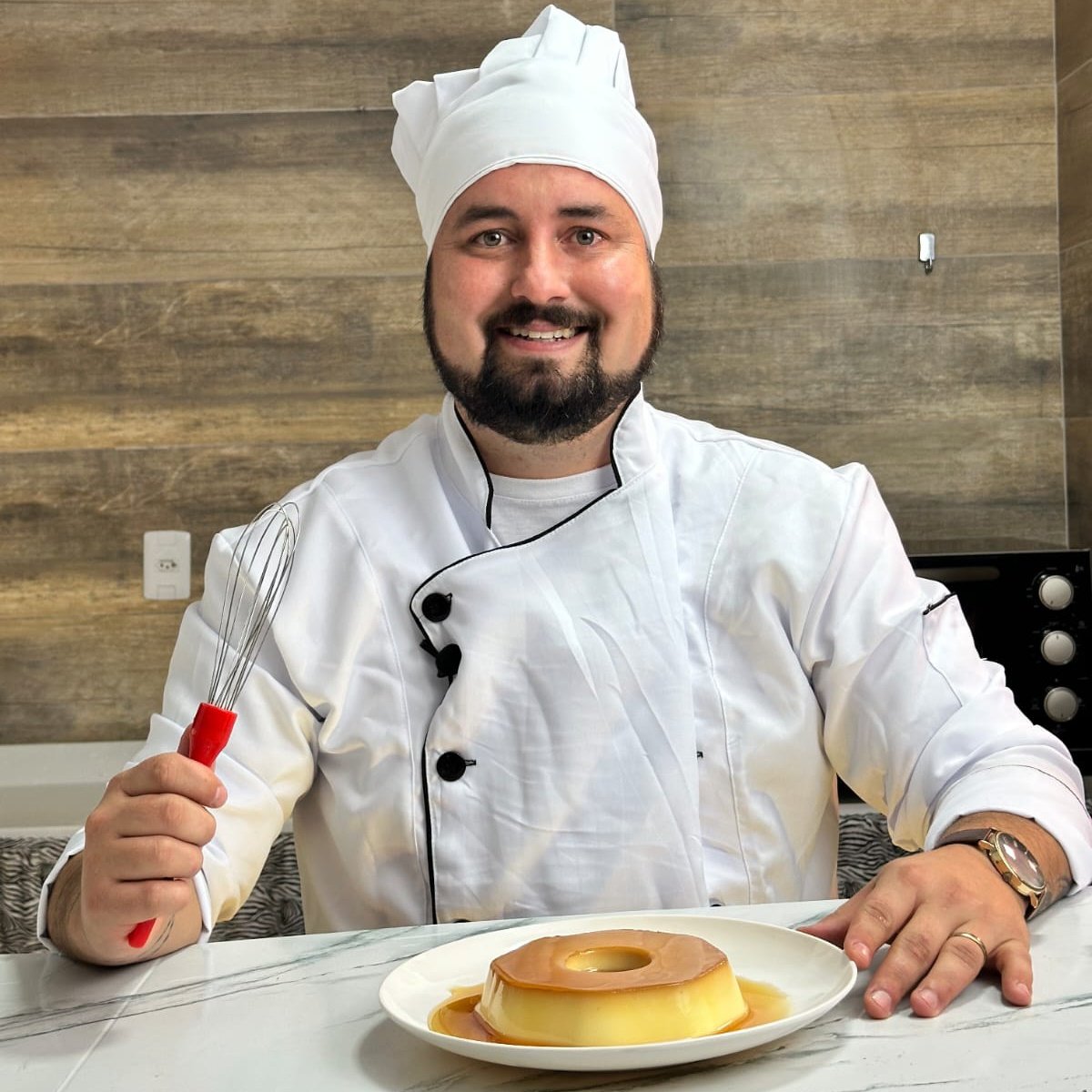 theblessed02's tweet photo. 🚨 Do servente ao sucesso! Criador de pudins viraliza com mais de 50 receitas e transforma doce em negócio lucrativo. https://t.co/VYXF6JZJNf