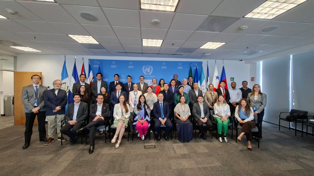 FuturoLab tweet media