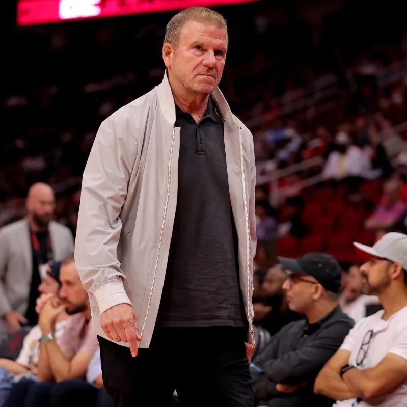 Legion Hoops tweet media