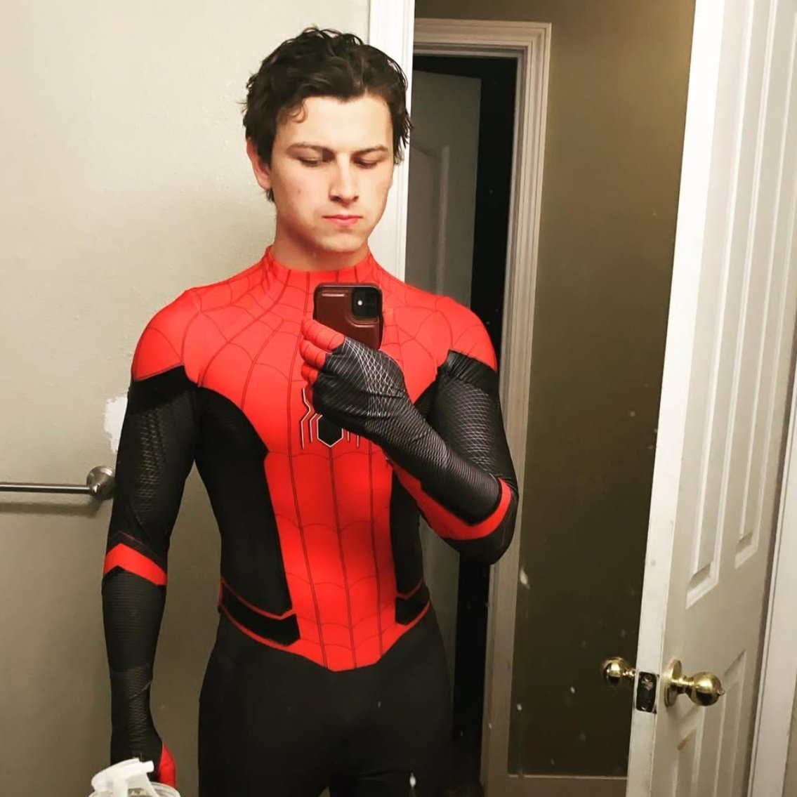 The Grey Brothers tweet media