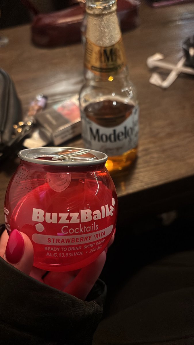 luce 🍒 tweet media