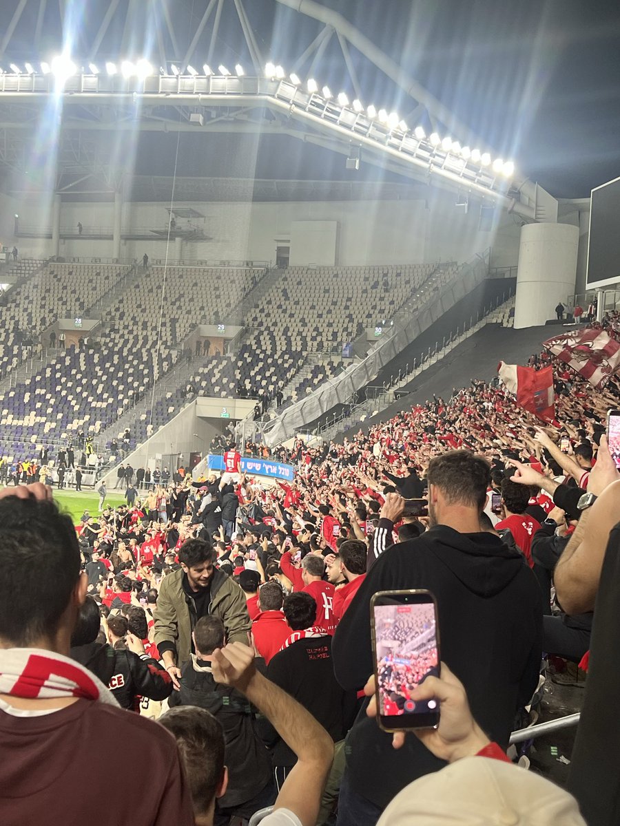 איביזיטו tweet media