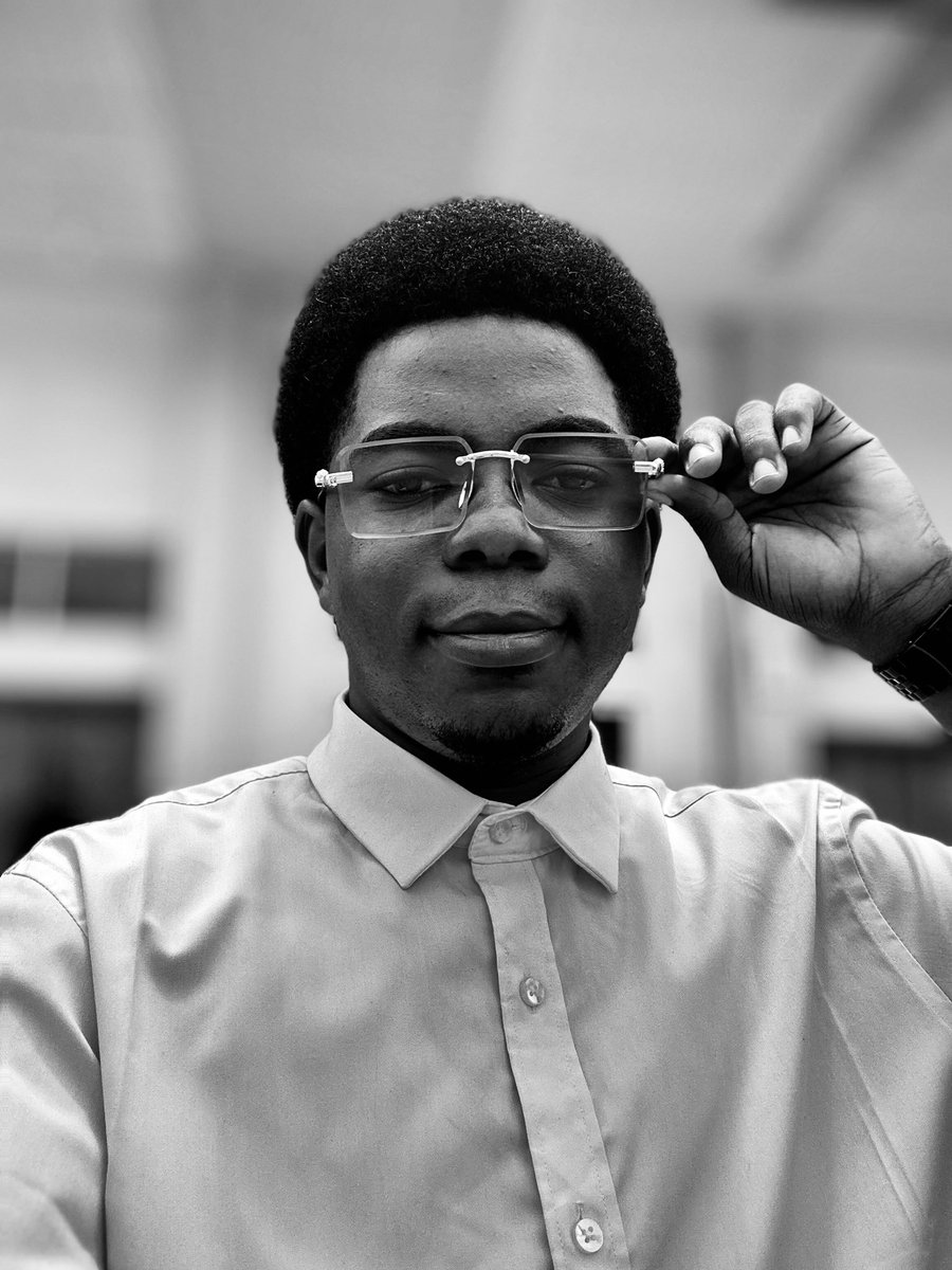 Senator Chris tweet media