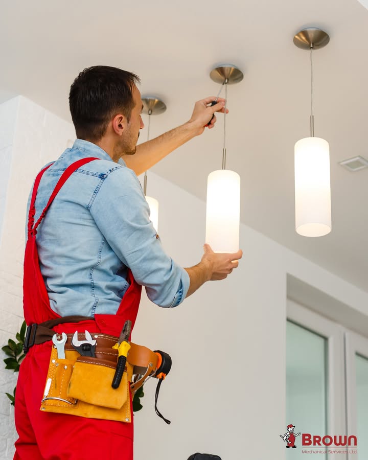 BrownMechOK's tweet image. Power up with confidence ⚡
From panel upgrades to flawless installs, we’re your go-to electrical pros.

Book your service today 👉brown-mechanical.ca 

#ElectricalExperts #SafeAndEfficient #BrownMechanical