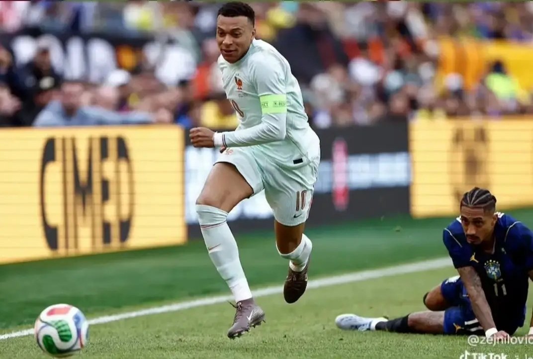 ⚜️Sky Cipher 星月⚜️ tweet media