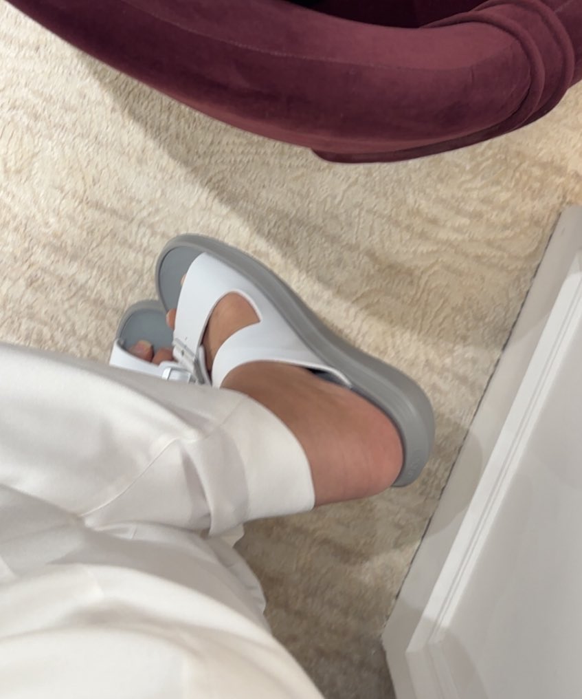 عَبدالعَزيز. tweet media