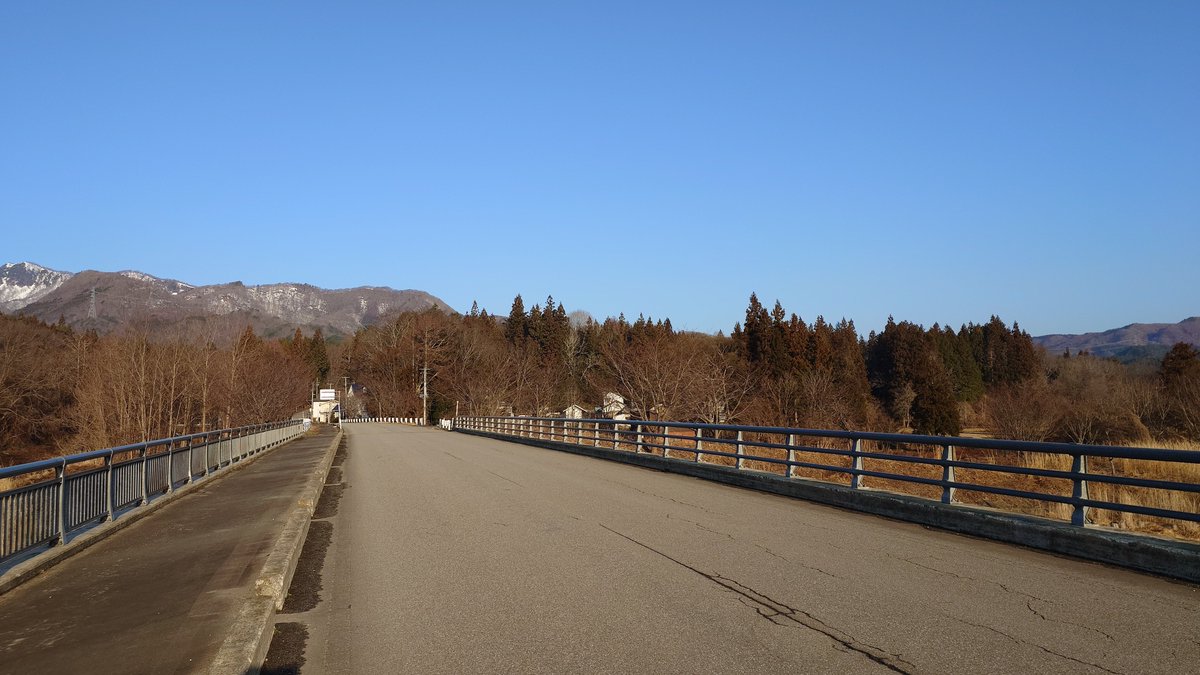 ピースしようぜv(･∀･)yaeh! tweet media