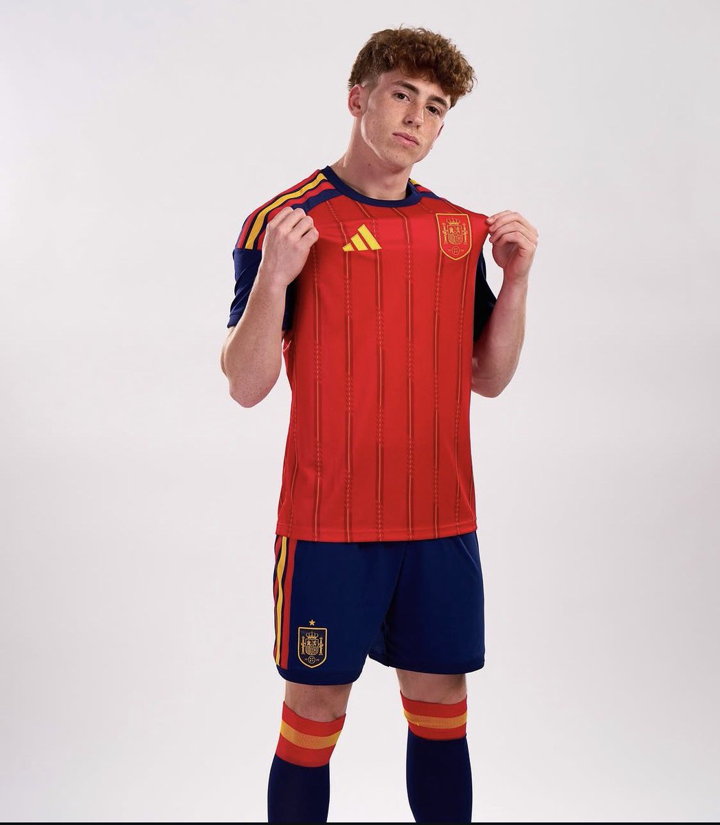 TINA 🤍 tweet media