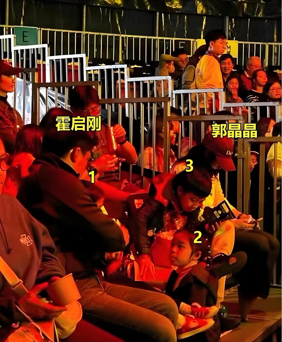 Jan Moens tweet media