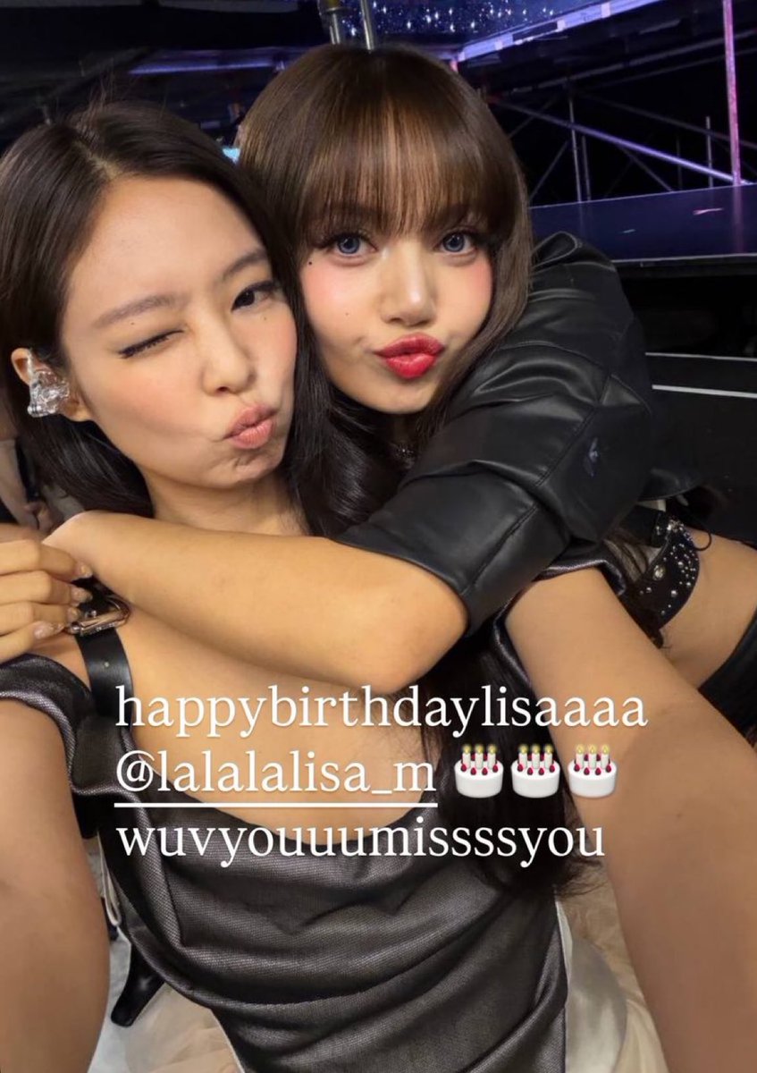 📸 ACTUALIZACIÓN DE #JENNIE CON LISA:

“Feliz cumpleaños, Lisaaaa 🎂🎂🎂
Wuvyouuumissssyou”