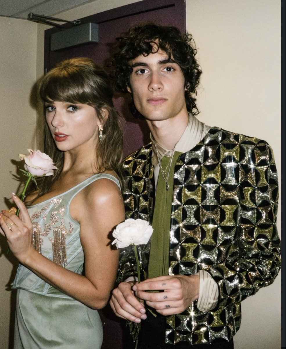 a Taylor Swift virou best do Fiuk e eu não tô sabendo?