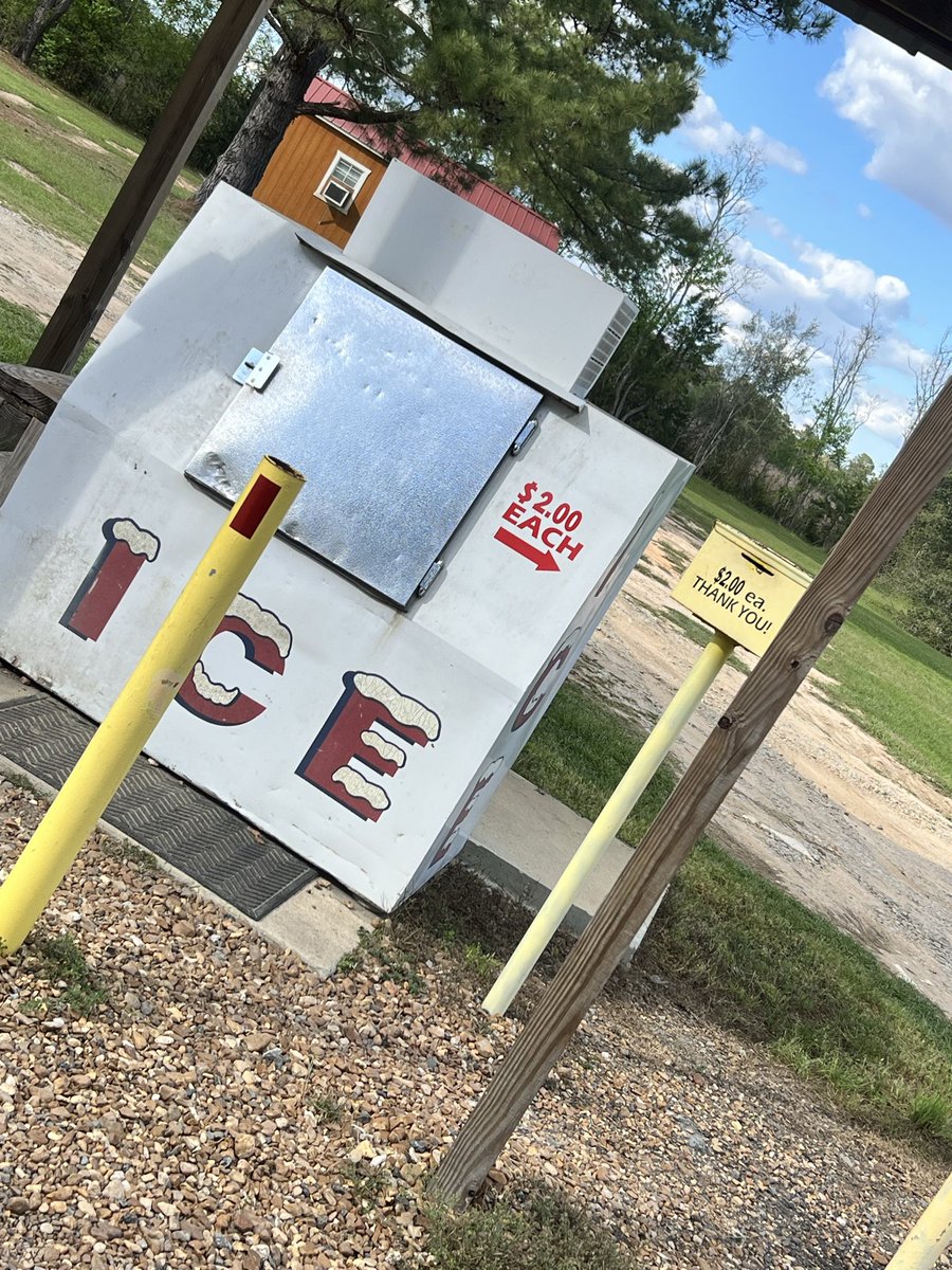 CajunAsian tweet media