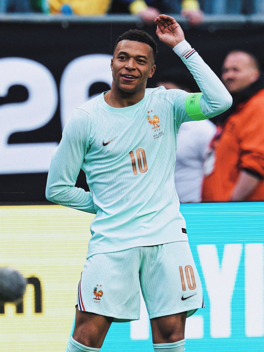 فيدريكو 🦅 tweet media