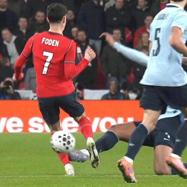 Manchester City Poland tweet media