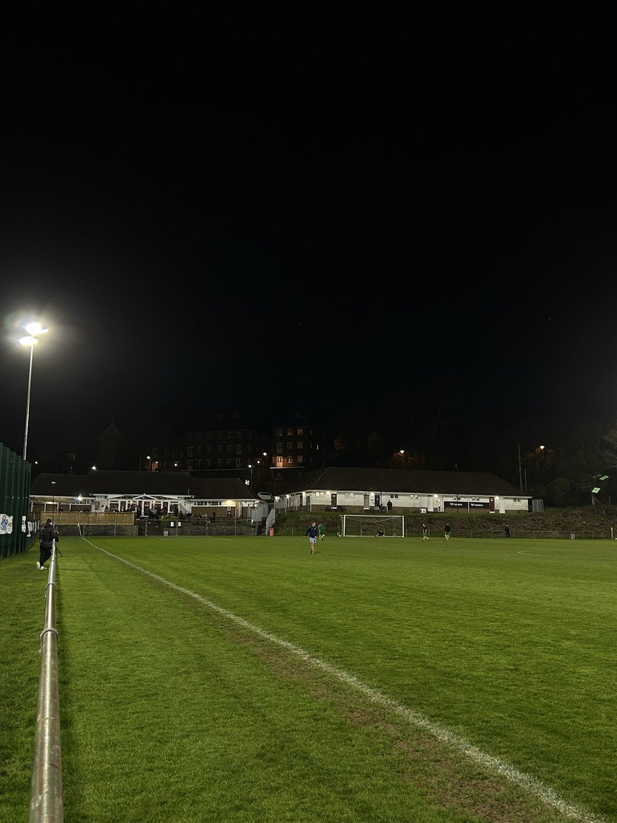 AdamInTheStands's tweet photo. Ground 96 🏟️
📍Llandarcy Academy of Sport
🏆 Elite Stands Ardal South West
👊🏼 Ynysygerwn v South Gower
Great set up - top tier footy scran 👌🏼
#futbology #ArdalSouthern #ArdalSW #Ynysygerwn #NonLeague #CymruLeagues #groundhopping #92club #awaydays https://t.co/P6UhDXpEwt