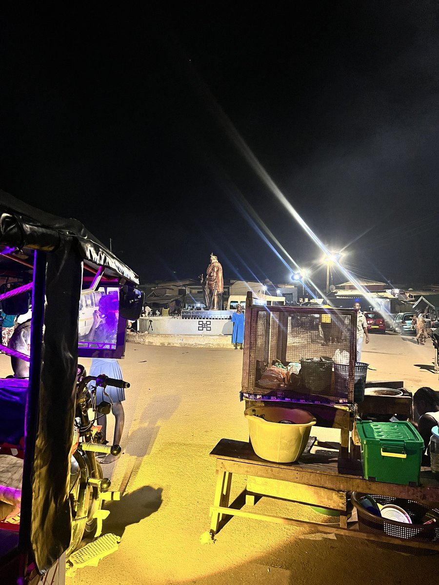 Efyakimora tweet media