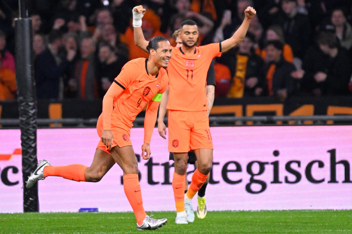 Premier League tweet media