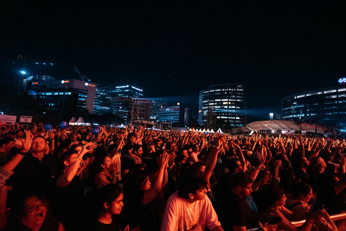 Def Leppard tweet media