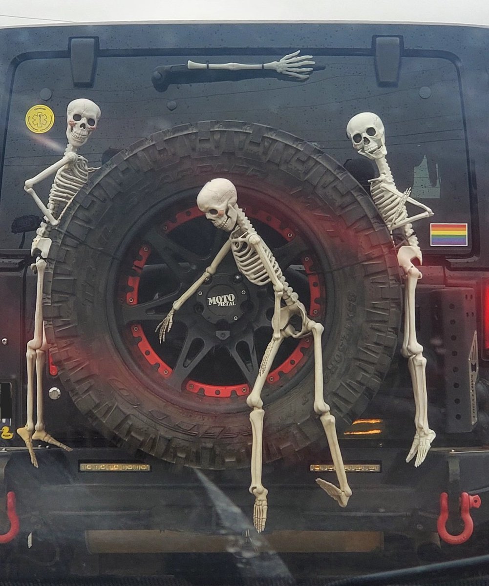 Sour Patch Mom ن tweet media