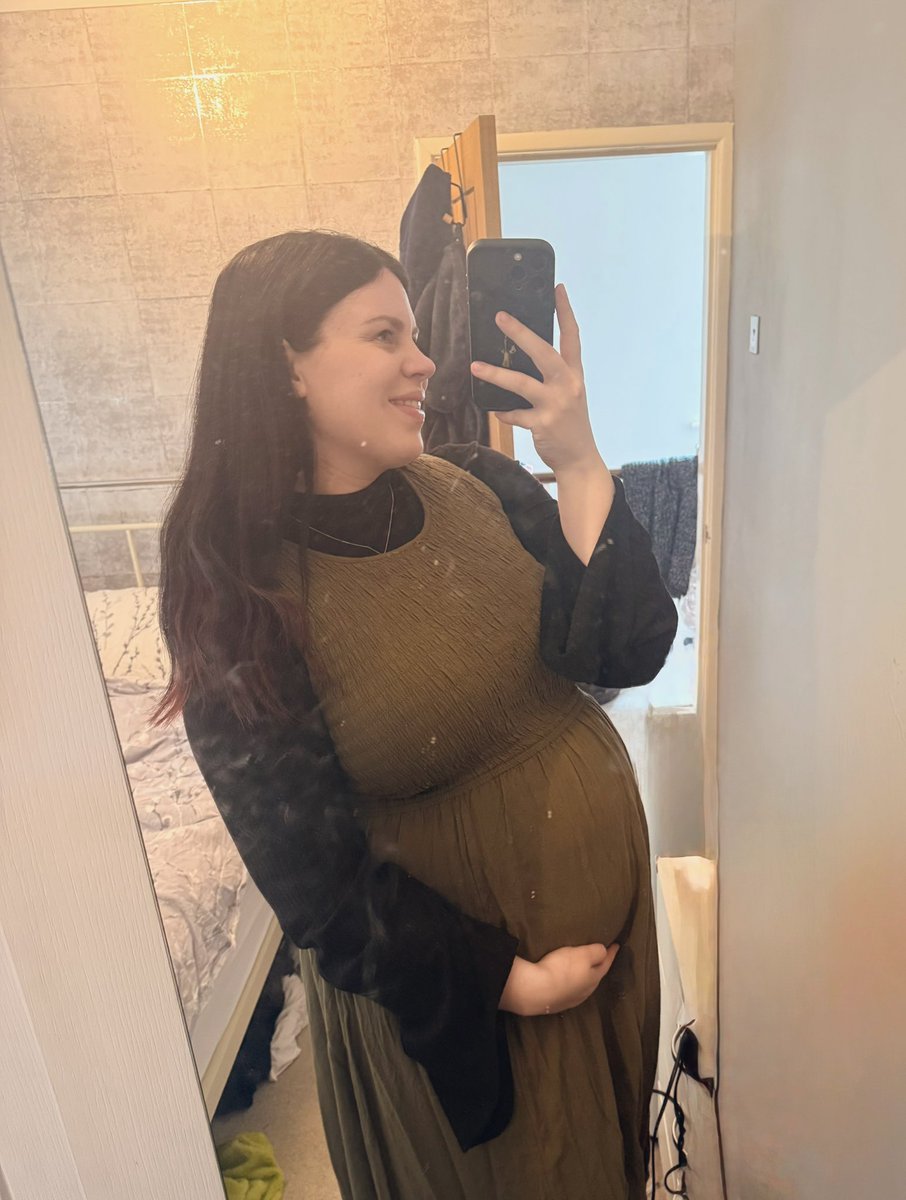 Amy Calpin tweet media