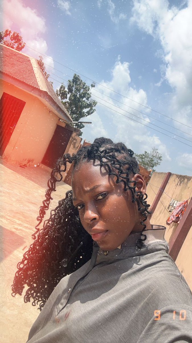 Lara🫧 tweet media