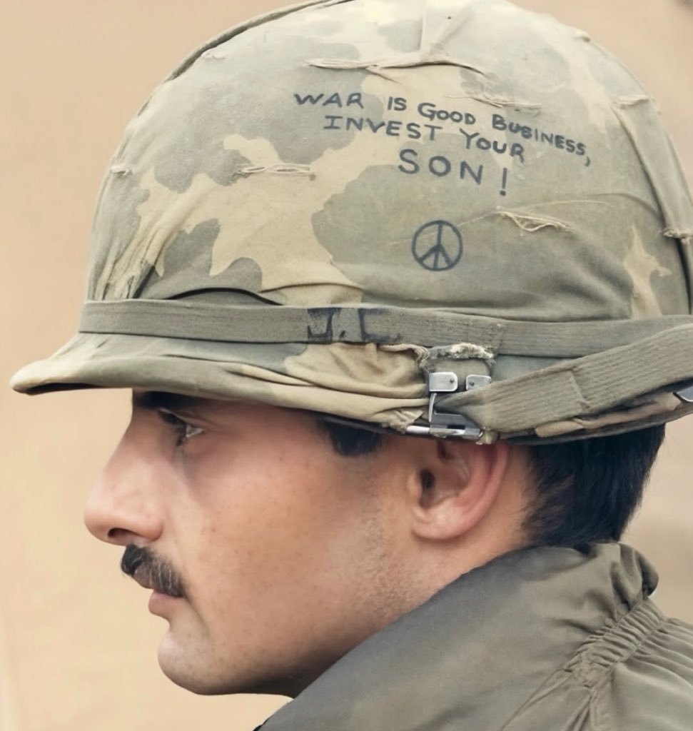 Eyes Left tweet media