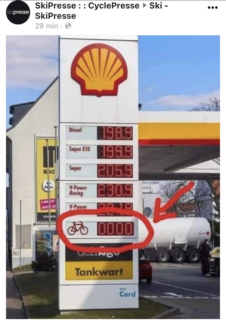 velomarc tweet media