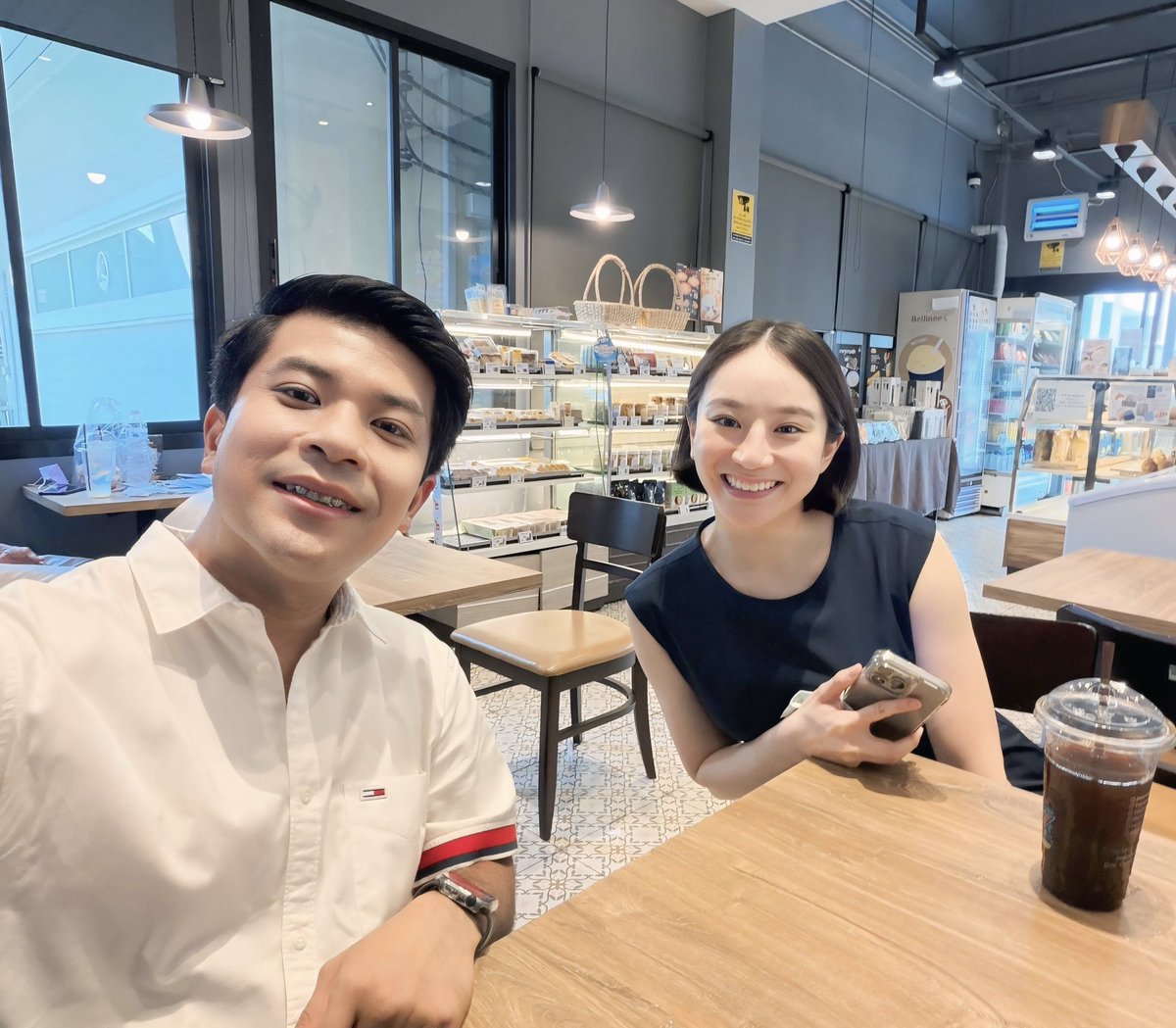 - กับน้องหมอปิง หมอรีแฮบคนสวย
หวังว่าจะเป็นประโยชน์ไม่มากก็น้อยนะค้าบ - 
👩🏻‍⚕️🏥💰📸✅