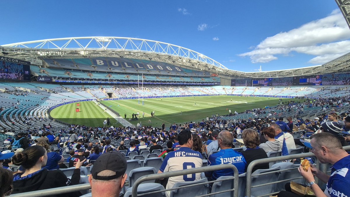 BulldogSash tweet media