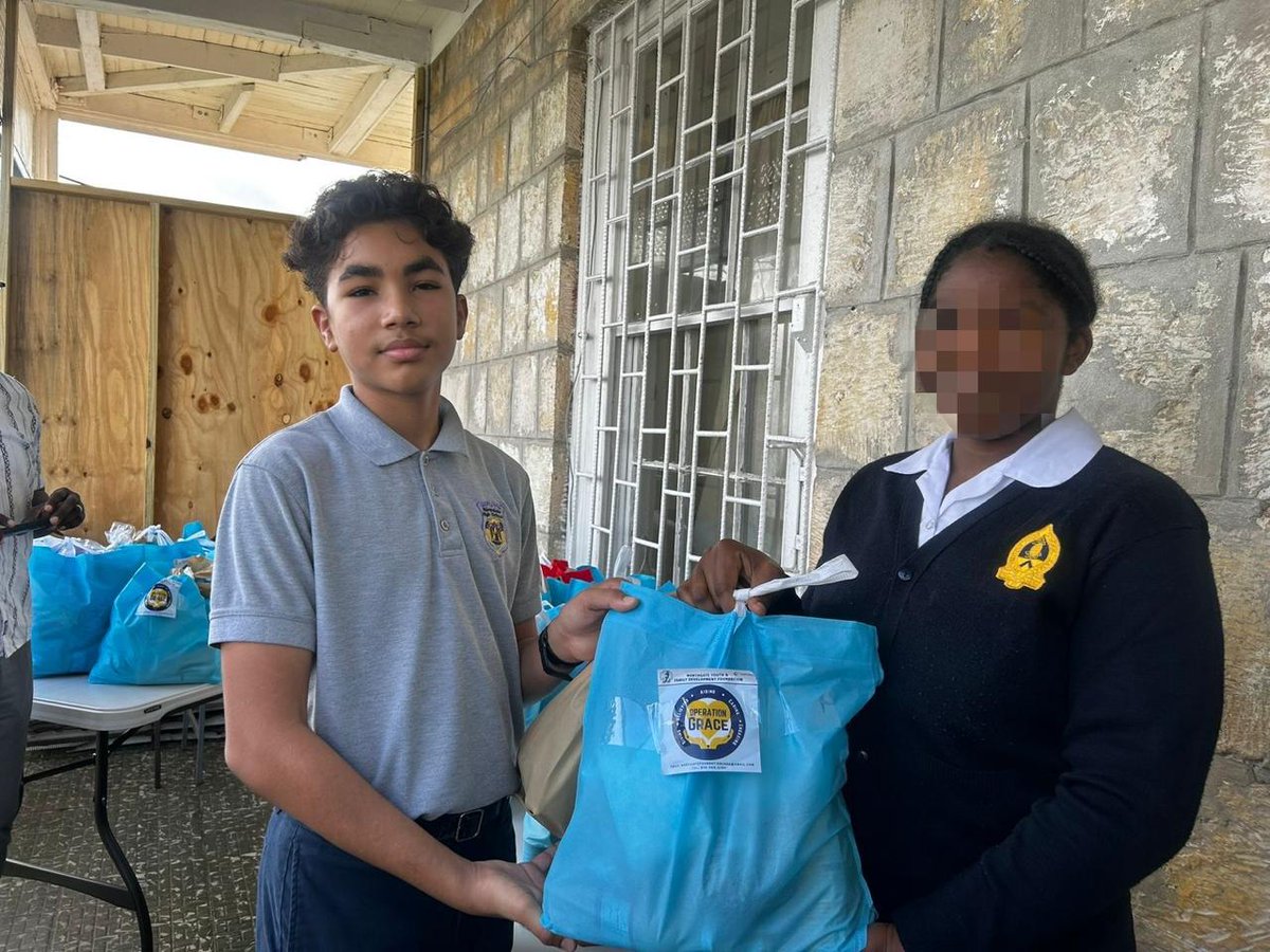 NYFDF's tweet photo. Gratitude Abounds as Operation GRACE visits Iona High School

“ We become neighbors when we are willing to  cross the road for one another.” 
Students of NorthGate High School (NGH) and volunteers of (NYFDF) visited Iona High School. #OperationGrace https://t.co/cwqkNPPNgA