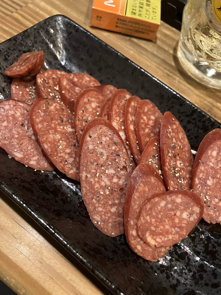 グッチ tweet media