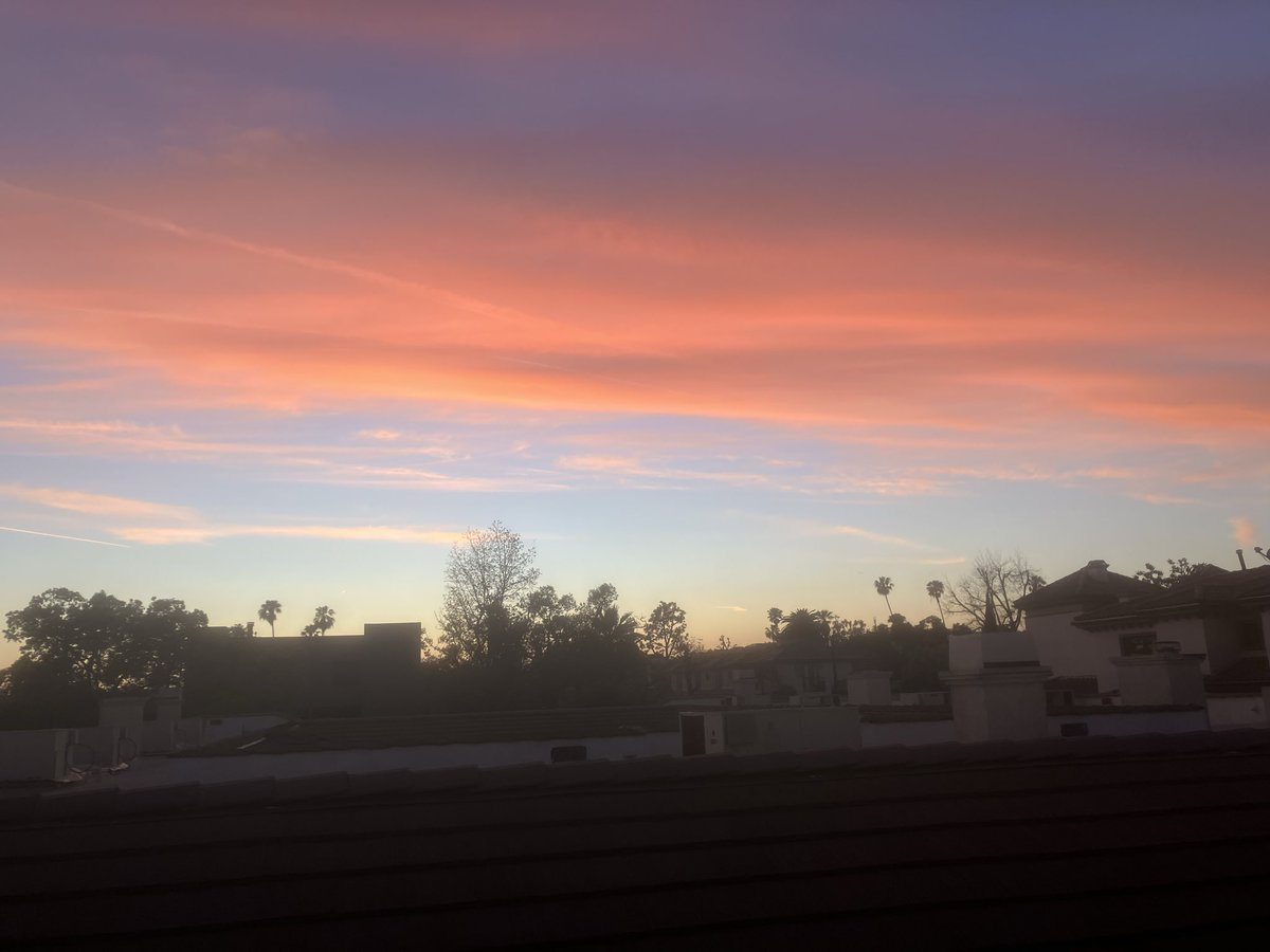 Tangible change in the atmosphere as seen from San Gabriel Valley <a href="/NWSLosAngeles/">NWS Los Angeles</a> <a href="/Weather_West/">Daniel Swain</a>