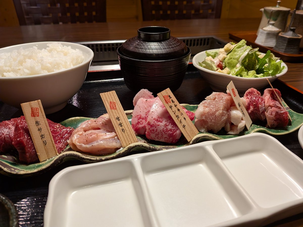 おみそ tweet media