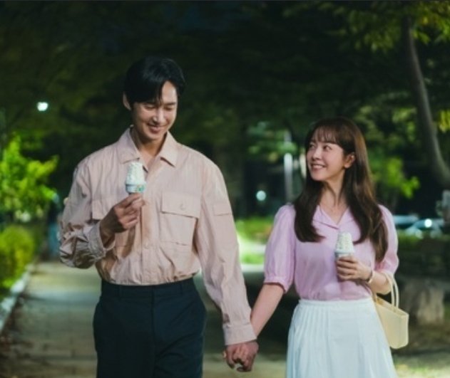 Manhwa_updates's tweet photo. NEW STILLS  have been RELEASED episode 9 for manhwa based KDrama  #ThePracticalGuideToLove.

Han Ji Min as Lee Eui Young
Park Sung Hoon as Song Tae Seop

Air date: March 28

#ThePracticalGuidetoLoveep9 https://t.co/EKaqqc0nqr