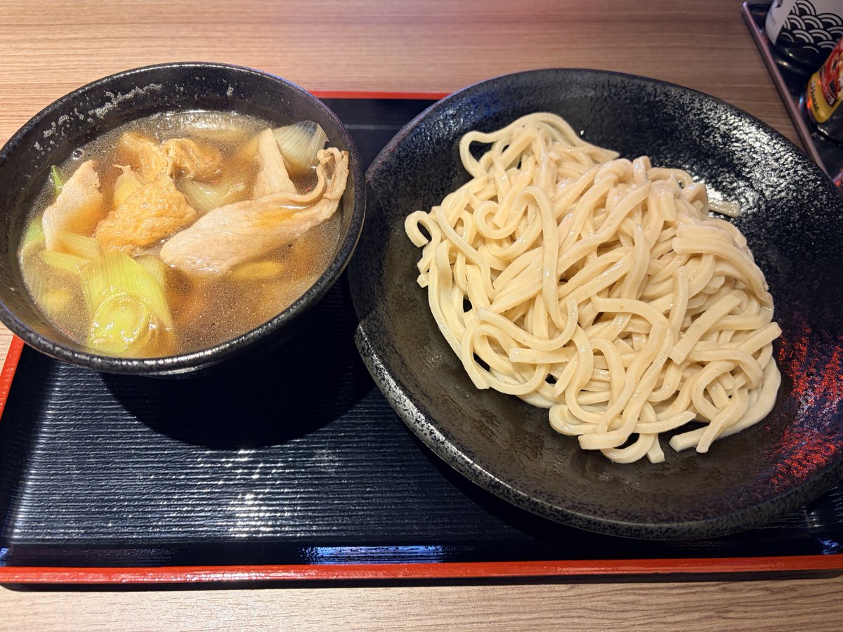 TakedaTakeo tweet media