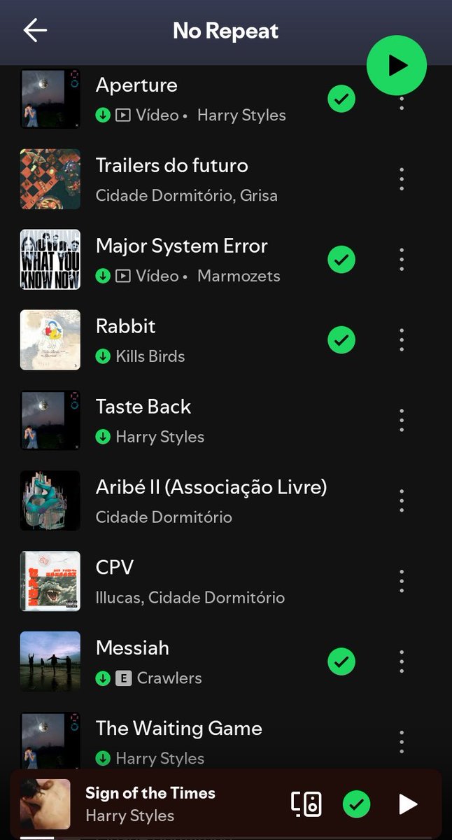 _emofada's tweet photo. eu // no repeat 🎧

Grande abraço para o Harry Styles https://t.co/y9WluV4IrL