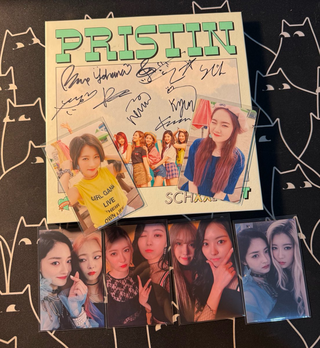 orangeboos's tweet photo. just got my signed pb and pristin v broadcasts 🥹🥹 https://t.co/mH5NwrQ55b