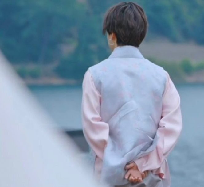 ᴮᴱ sᴏғɪᴀ ᵔᵕᵔ tweet media