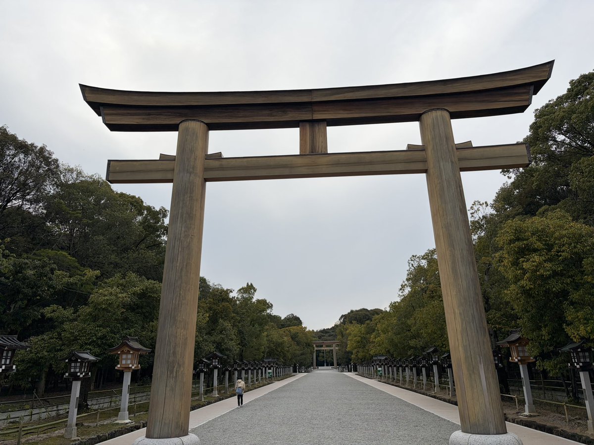 日本は世界で最も長く続く国といわれ、その歴史は皇紀2686年になります