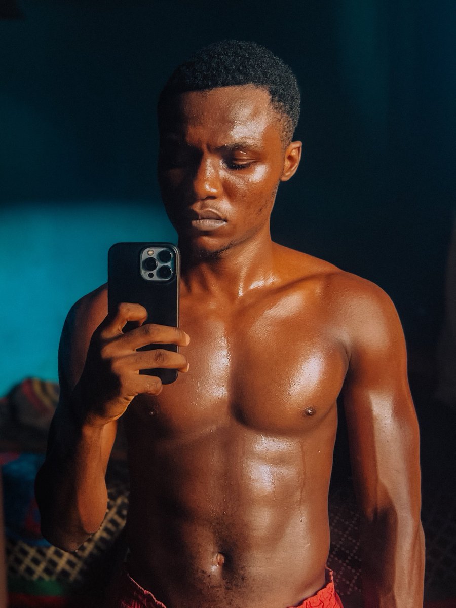 Abulo | Brand Visuals Designer⚖️ 🌐 tweet media